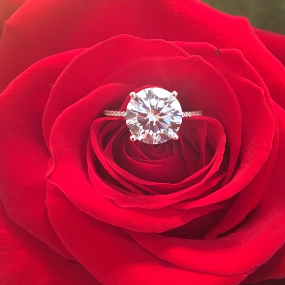 3ct cz sterling silver engagement solitaire ring - Picture 2 of 6